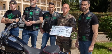 Généreux don de l'Amicale des motards French Army Vets